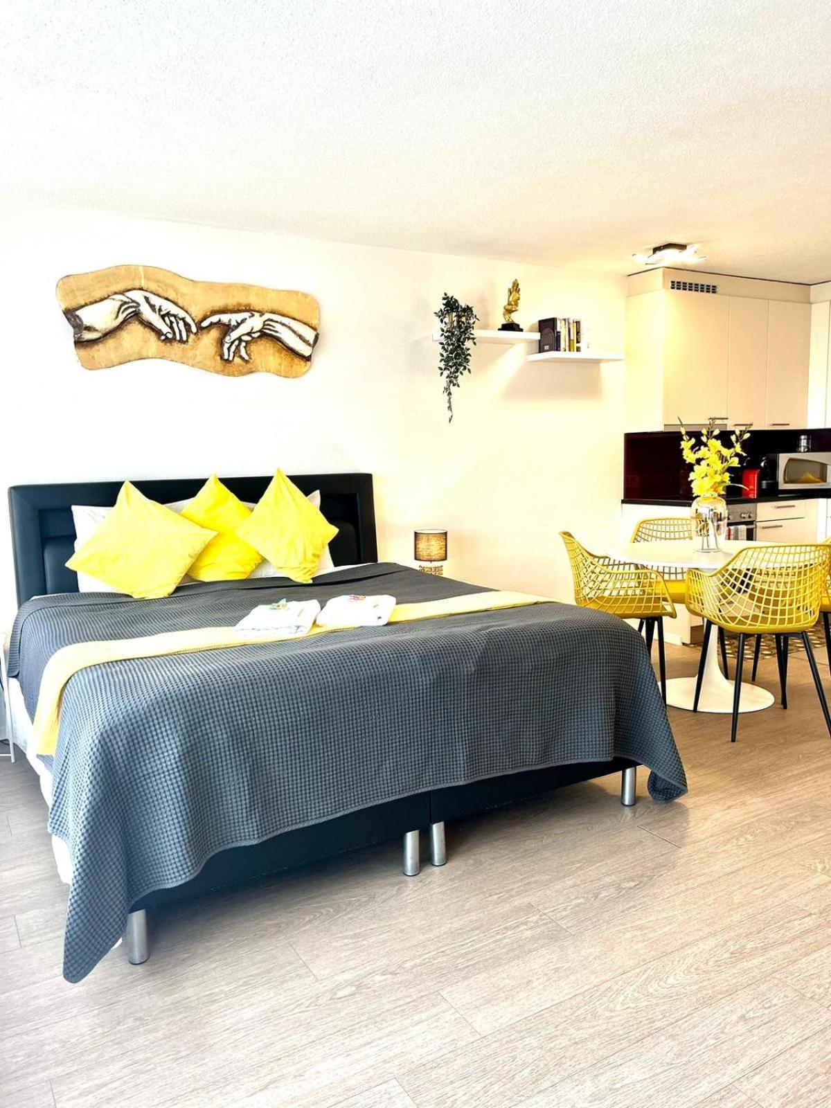 Little Penthouse **** Daire Dietikon Dış mekan fotoğraf