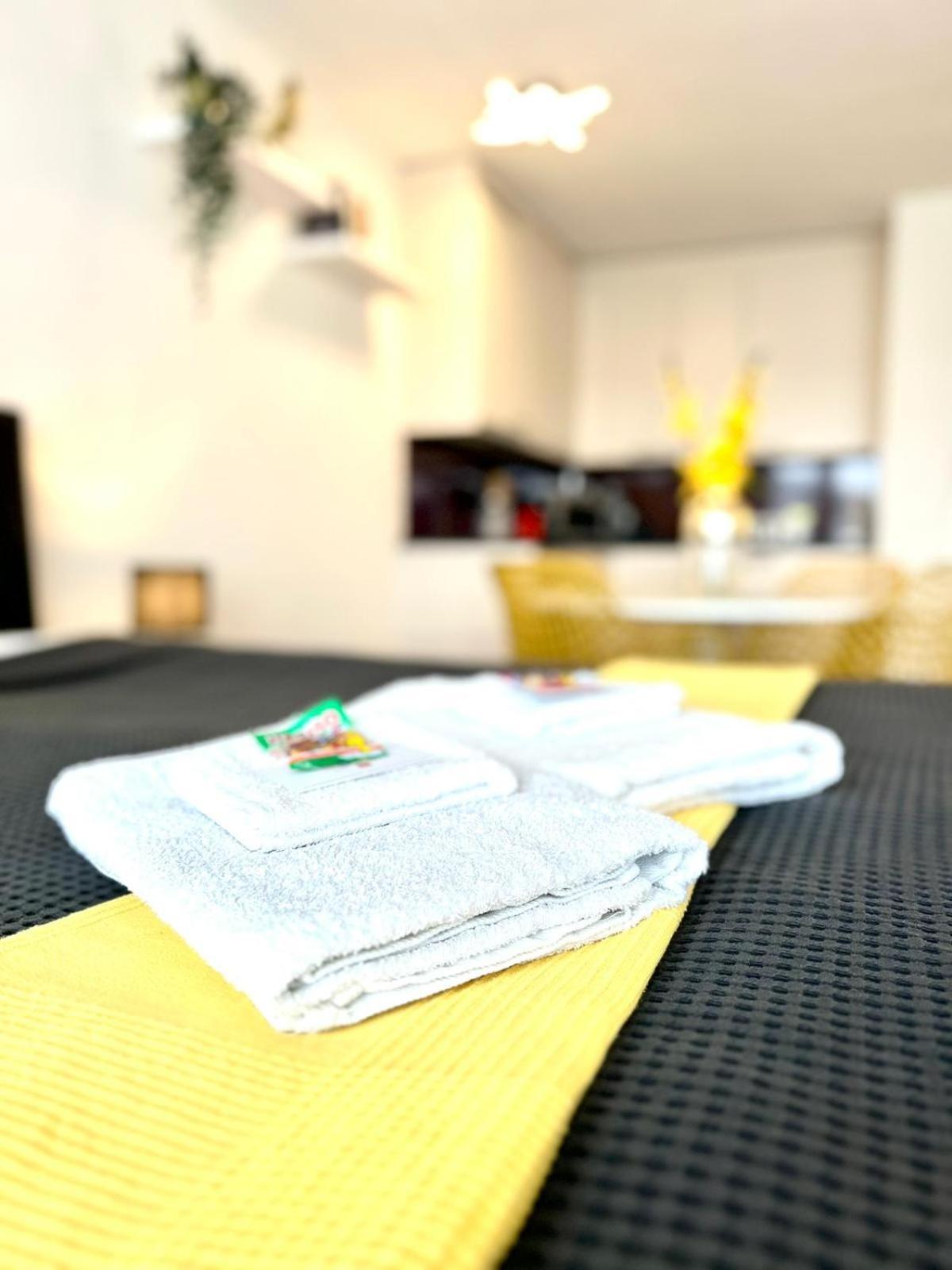 Little Penthouse **** Daire Dietikon Dış mekan fotoğraf